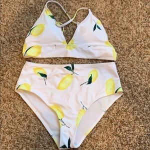 Lemon padded bikini set
